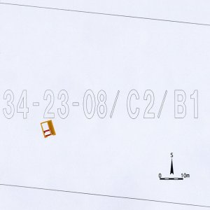 Obr. 118: Lednice – akvadukt a peklo – 2003-2004. Lokalita č. 2 – podlist 34-23-08/C2/B1. Celkový plán situace odkryté na temeni umělé jeskyně (pekla) a její poloha v rámci mapového podlistu (zhotovil P. Vitula).